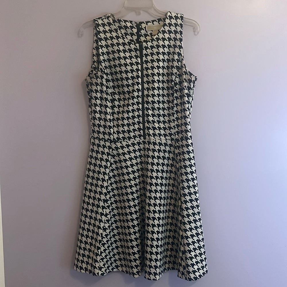Michael Kohrs Dress- Size 10